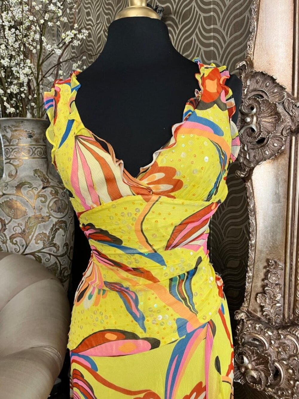 BCBG max Zaria yellow silk colorful floral dress - Picture 5 of 8